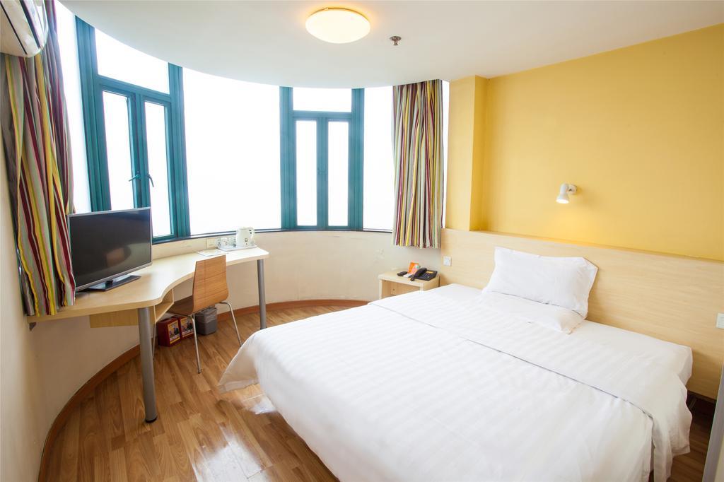7Days Inn Guiyang Normal University Exterior foto